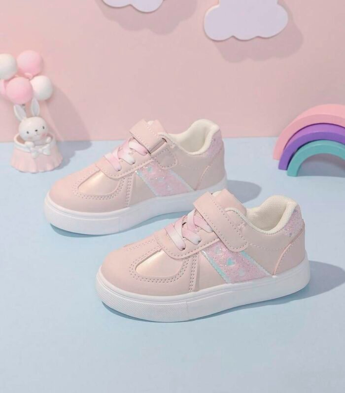 girls' white pearlescent glitter sneakers