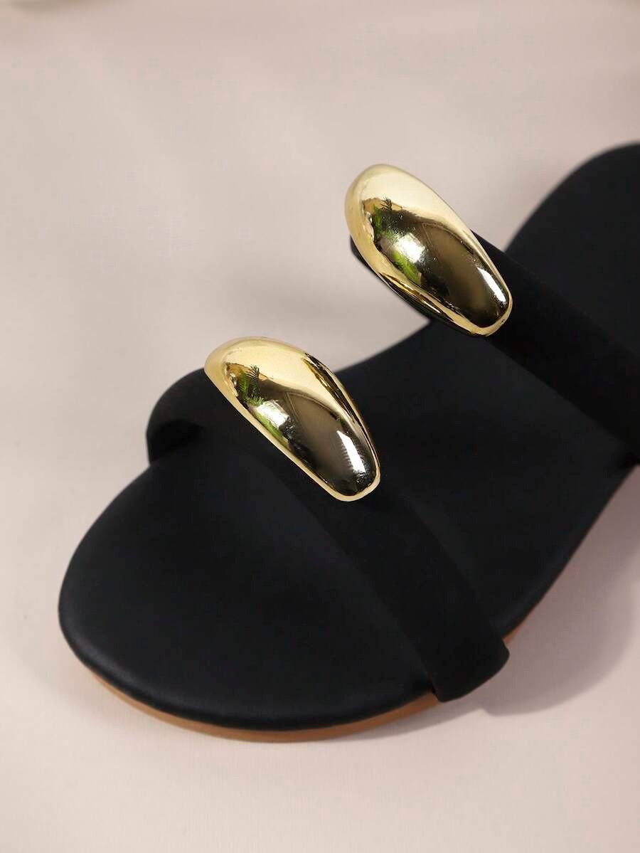 woven strap sandals